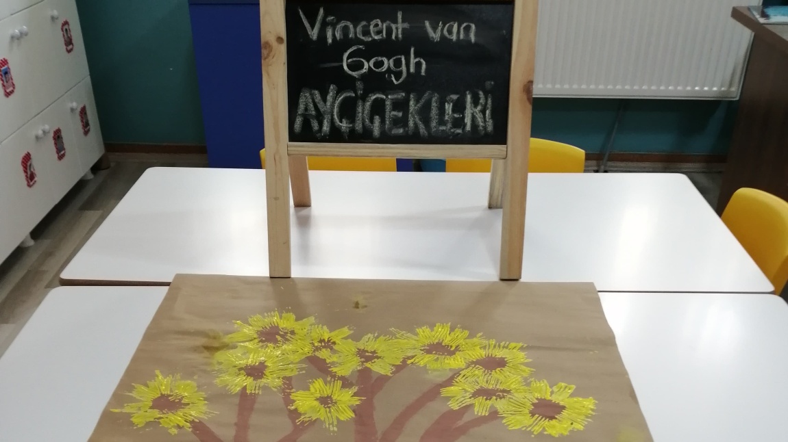 3 Yaş Sabah Akide Şekerleri Van Gogh - Ayçiçekleri